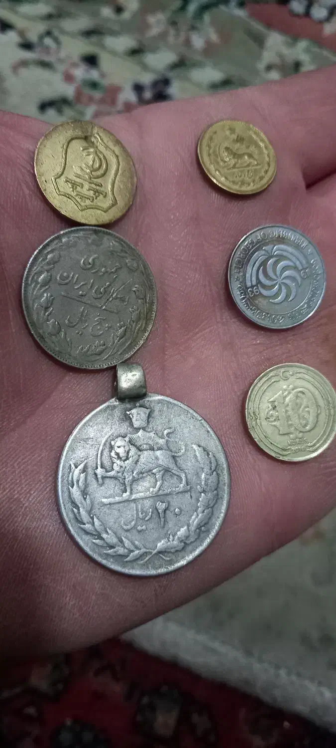 تعداد سکه قدیمی یکجا|حراج|تهران, شهران شمالی|دیوار