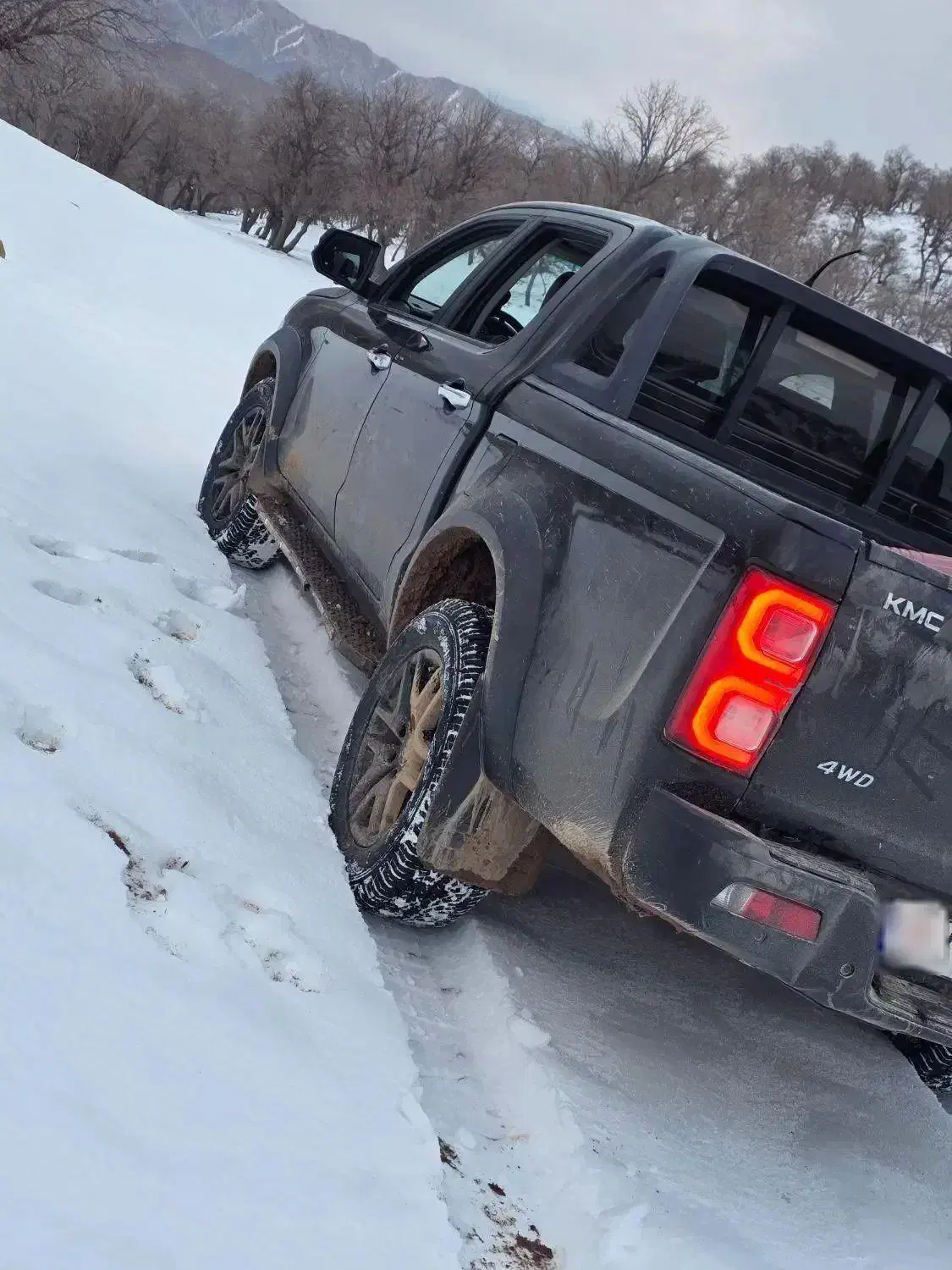 کی ام سی t8|خودرو سواری و وانت|زارچ, |دیوار