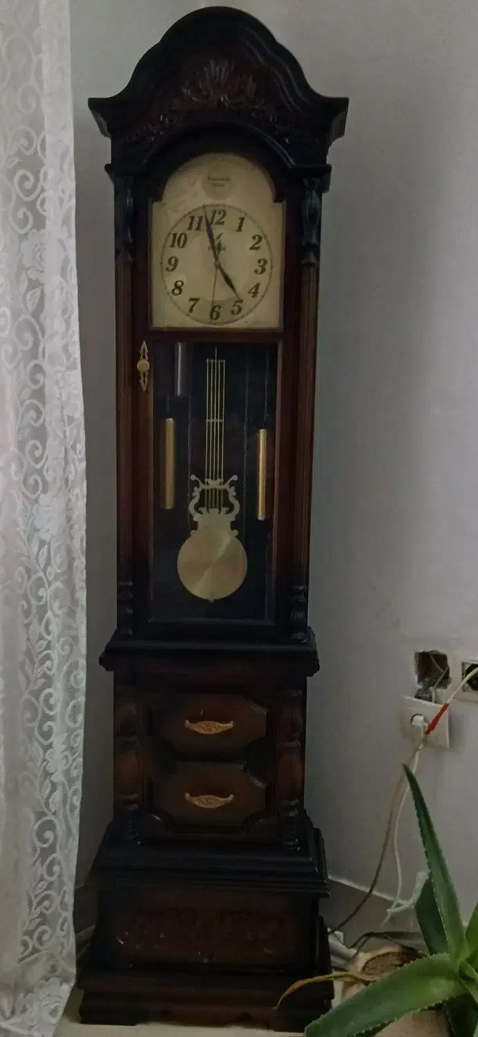 ساعت ایستاده|ساعت دیواری و تزئینی|ساوه, |دیوار