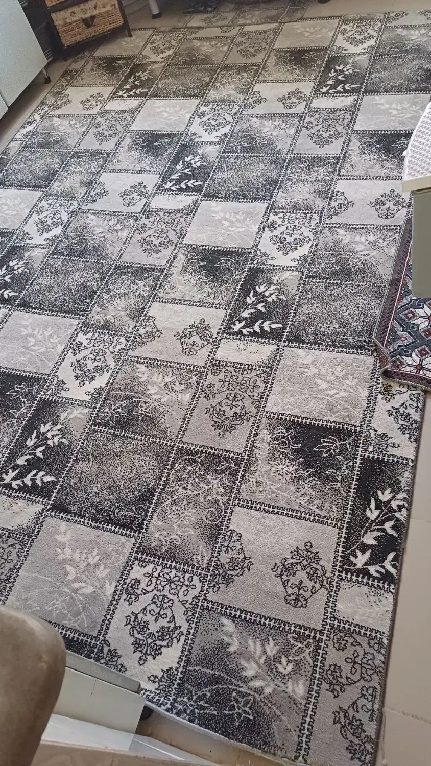 گلیم فرش در حد نو|گلیم، جاجیم، گبه|دهگلان, |دیوار