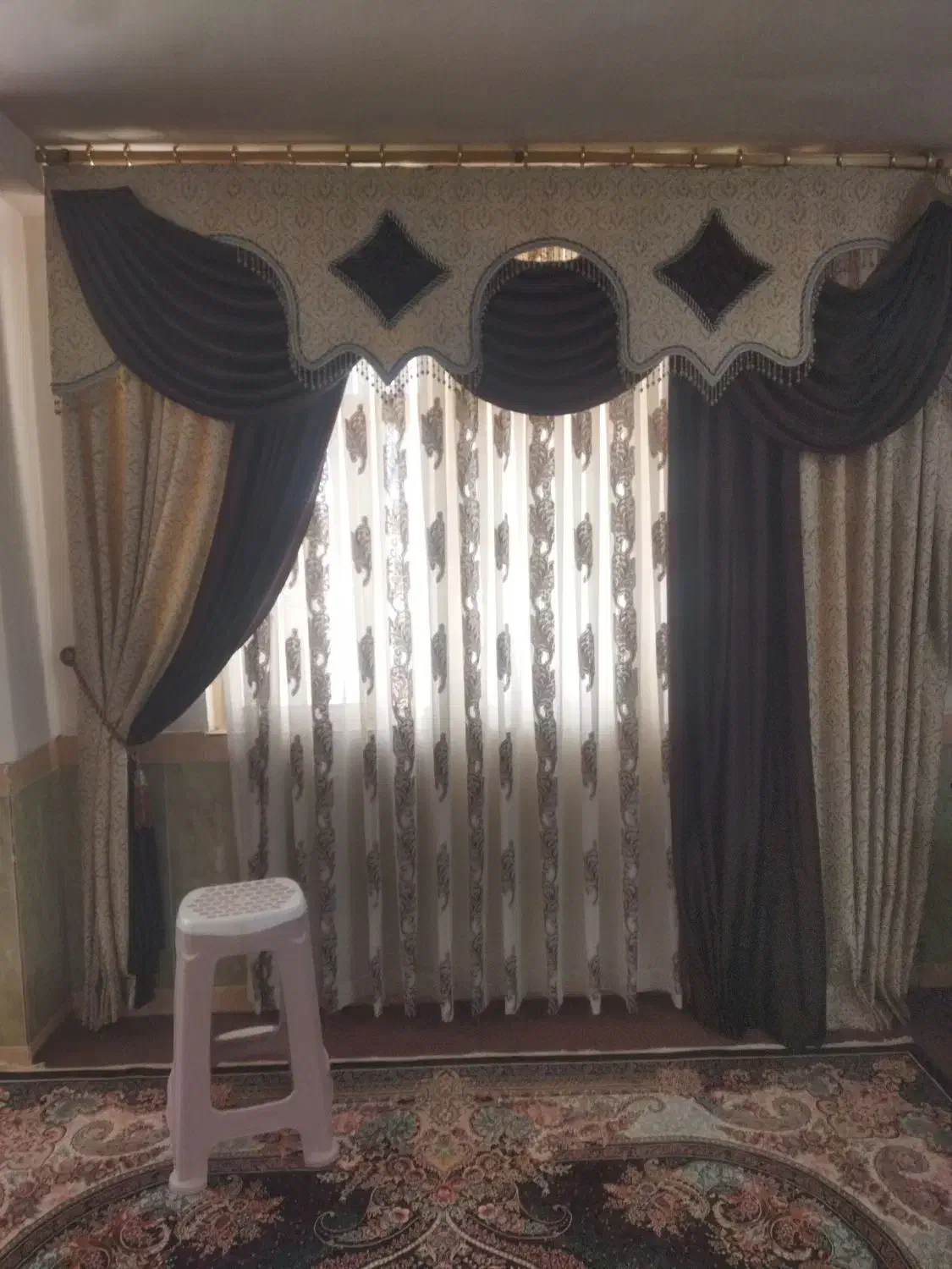 پرده|پرده، رانر، رومیزی|شیروان (خراسان), |دیوار