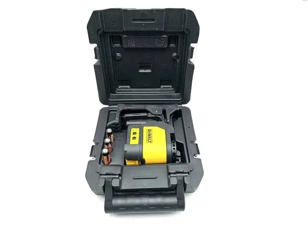 تراز لیزری ۳خط ۳۶۰درجه لنز فلزی دیوالت|ابزارآلات|زاهدان, |دیوار