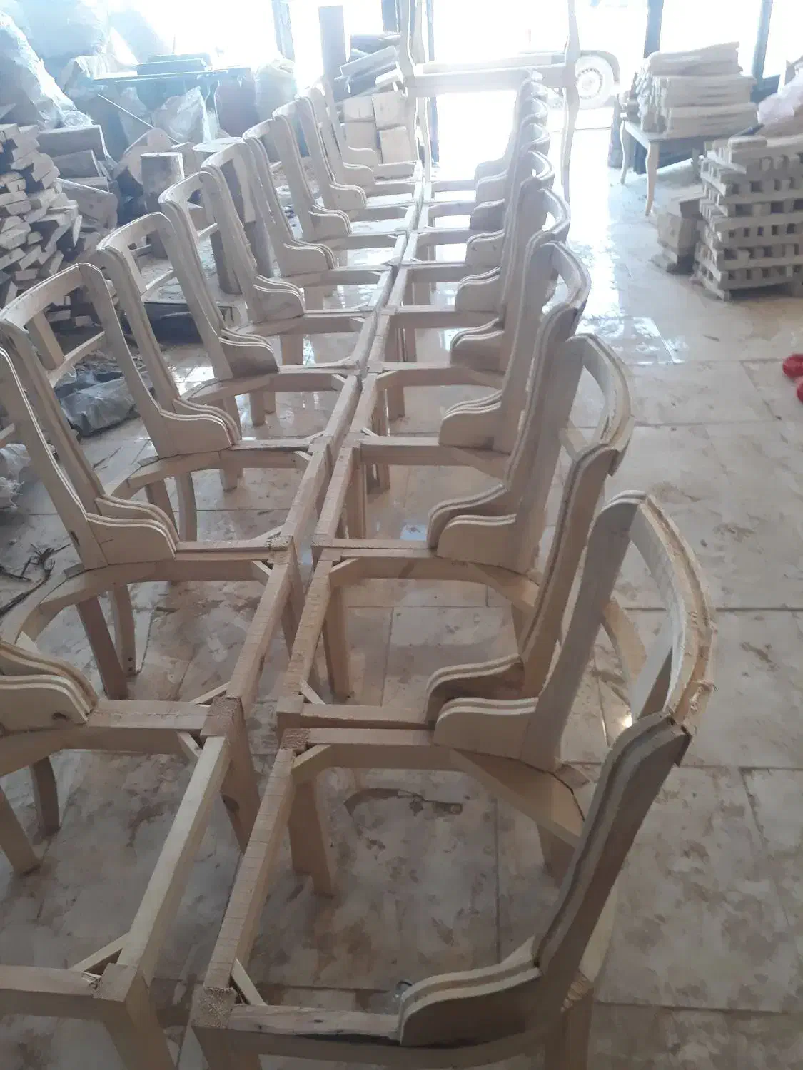 تولید وپخش صندلی جلومبلی غذاخوری وغیره|میز و صندلی غذاخوری|هیر, |دیوار