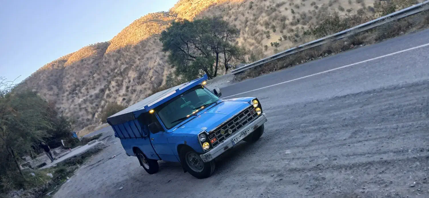 وانت نیسان|خودرو سواری و وانت|سقز, |دیوار