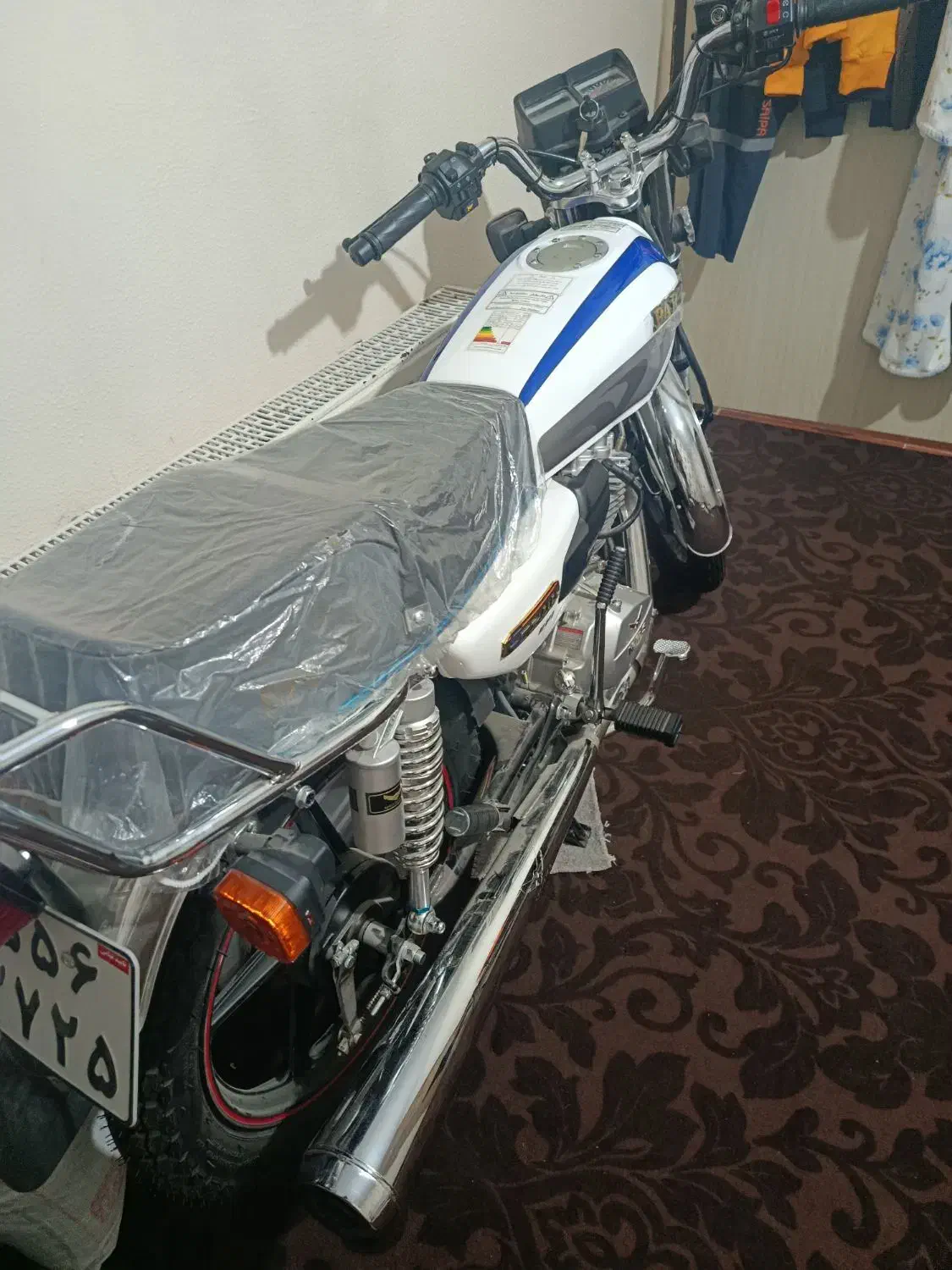 معاوضه پرواز 200 خشک 403|موتورسیکلت|شاهین‌شهر, امام حسین|دیوار