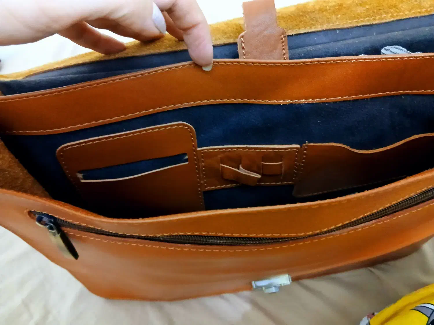 کیف دانشجویی و اداری چرم طبیعی|کیف، کفش، کمربند|اراک, |دیوار