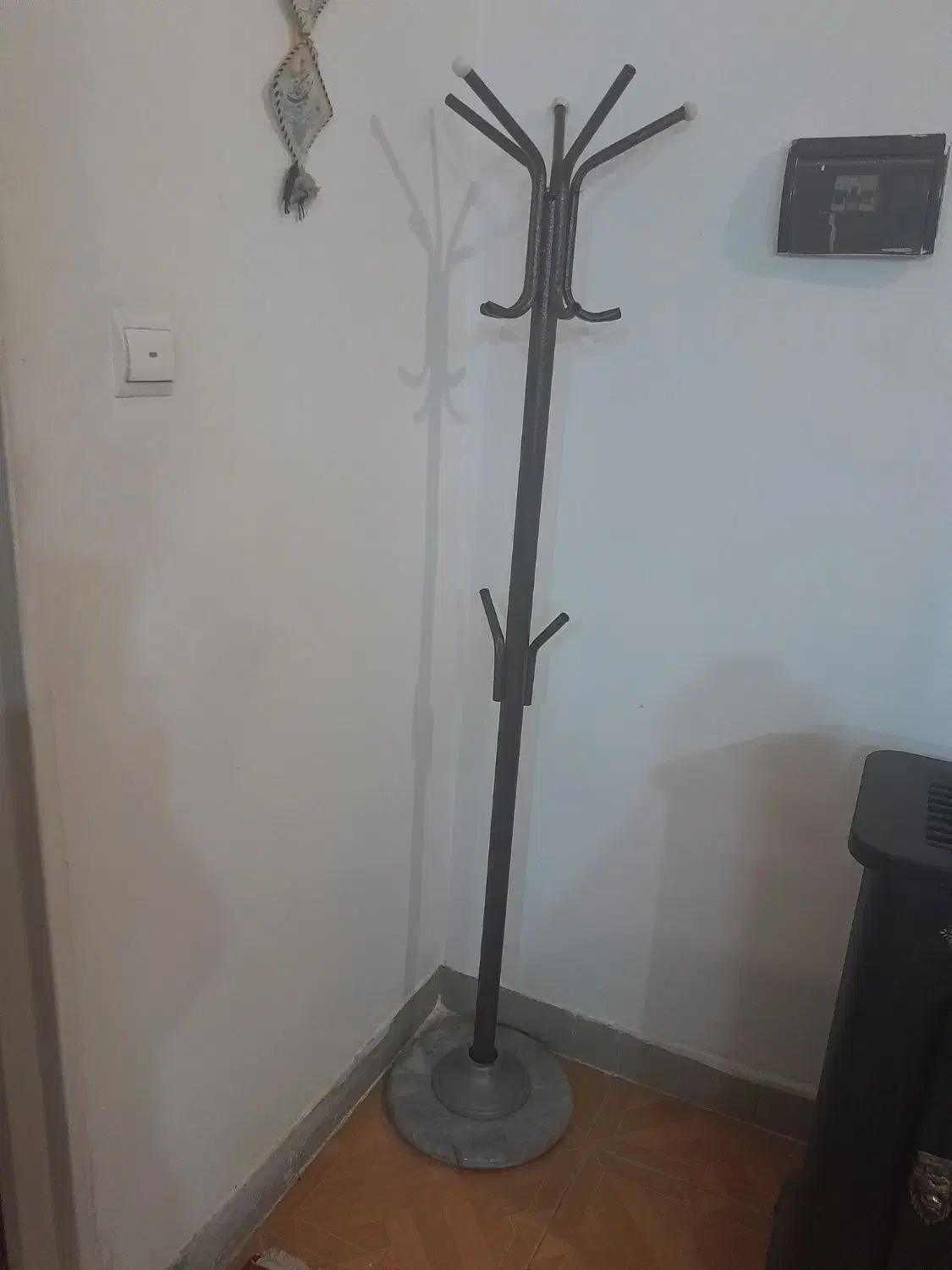 چوب لباسی فلزی|بندرخت و رخت‌آویز|هشتگرد, شهرک ولیعصر (مصلی)|دیوار