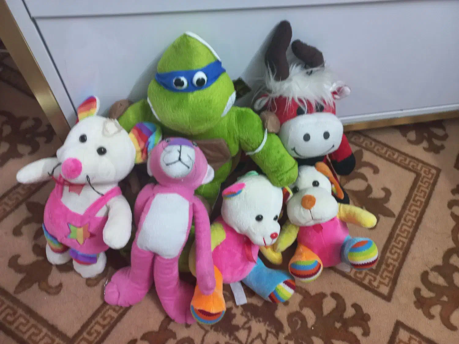 تعدادی عروسک در حد نو|اسباببازی بچه|کازرون, |دیوار