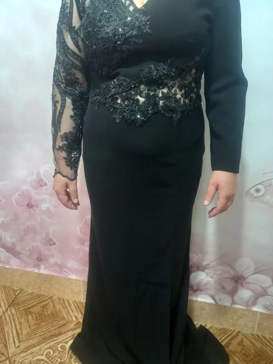 لباس مجلسی|لباس|تیکمه داش, |دیوار