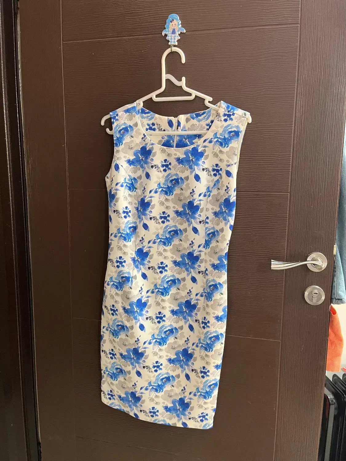 لباس مجلسی نو|لباس|قشم, |دیوار