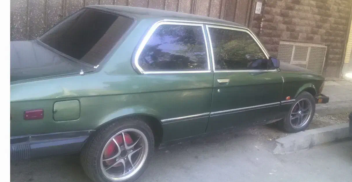 فروش فوری بی ام و کم یاب ۳۱۸ سفارش امریکا کلکسیونی|خودرو کلاسیک|اصفهان, باغ زرشک|دیوار