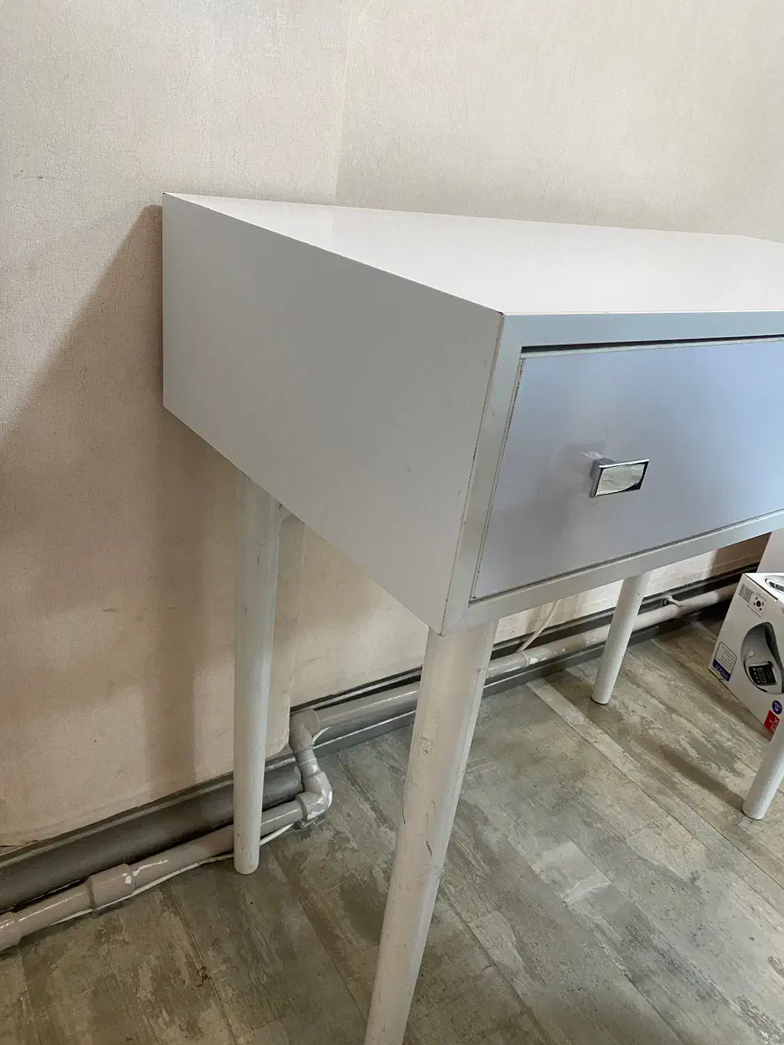 میز چوبی تک کشو|میز تحریر و کامپیوتر|رشت, شالکو|دیوار