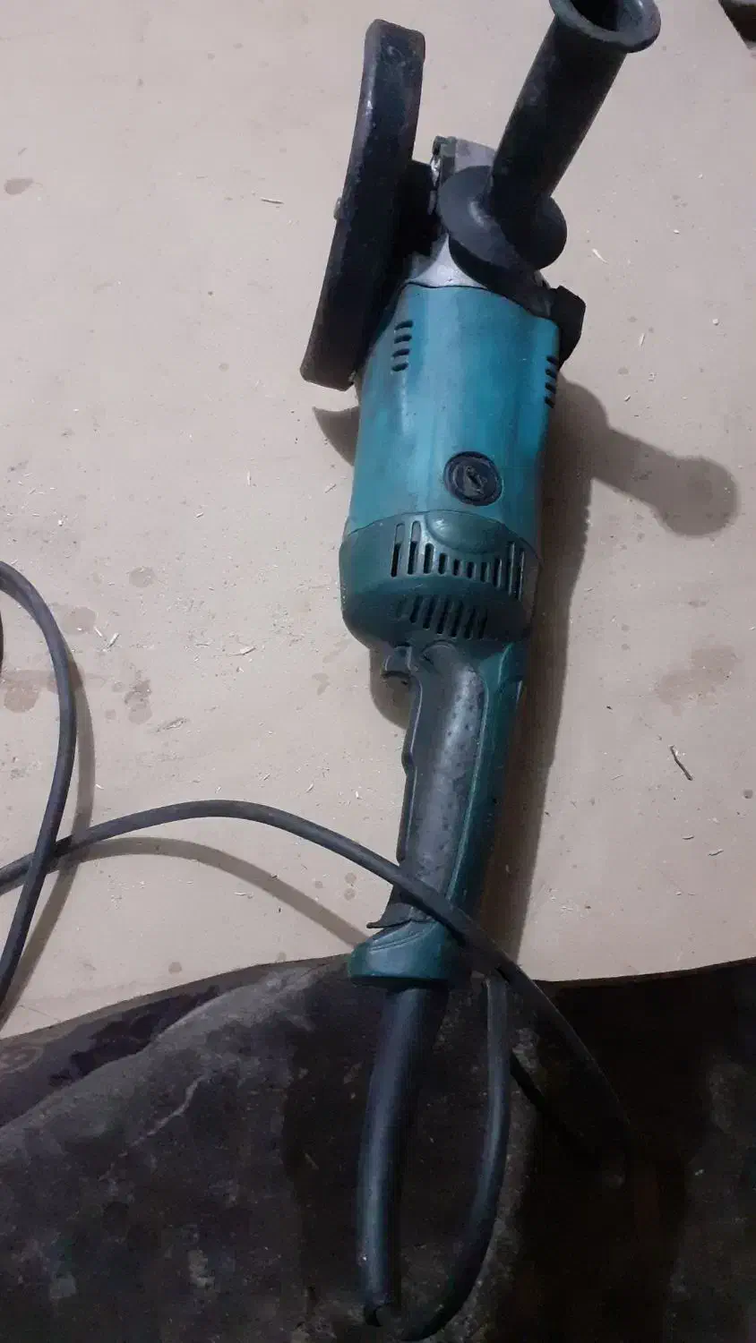 سنگ فرز ماکیتا. ۷۰۲۰|ابزارآلات|کوچصفهان, |دیوار