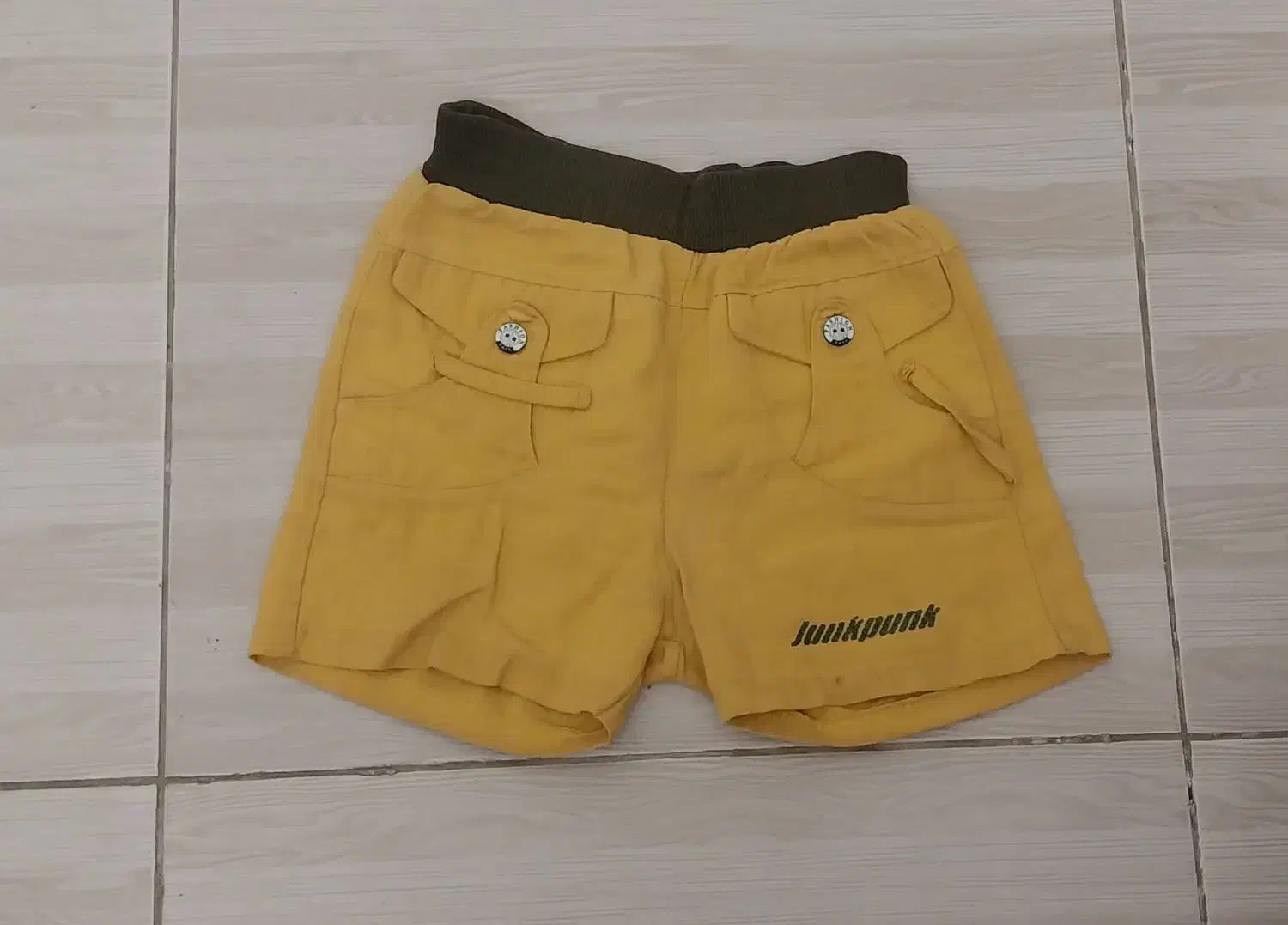 بچگانه|کفش و لباس بچه|رشت, عینک|دیوار