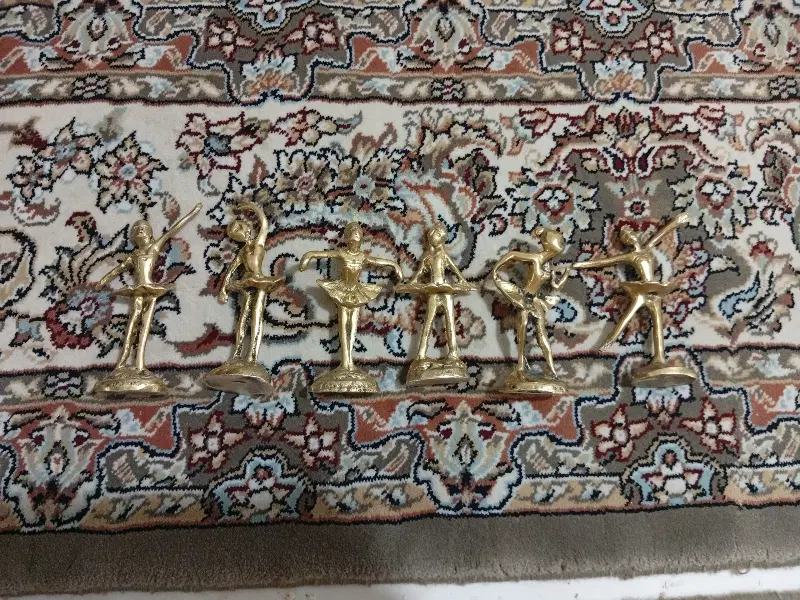 بالرین|مجسمه، تندیس، ماکت|چهاردانگه (تهران), |دیوار