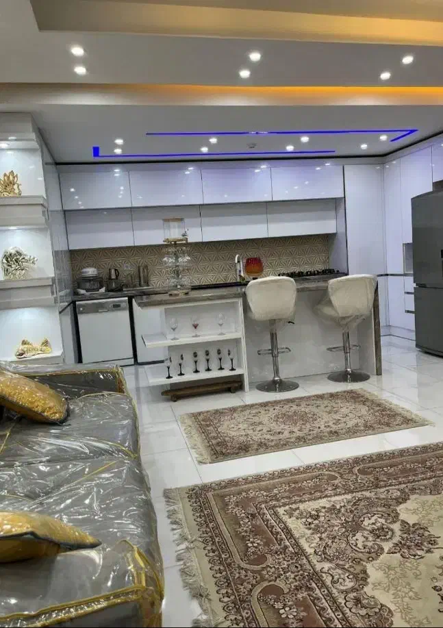 اپارتمان مبله لاکچری|اجارهٔ کوتاه‌مدت آپارتمان و سوئیت|فسا, |دیوار