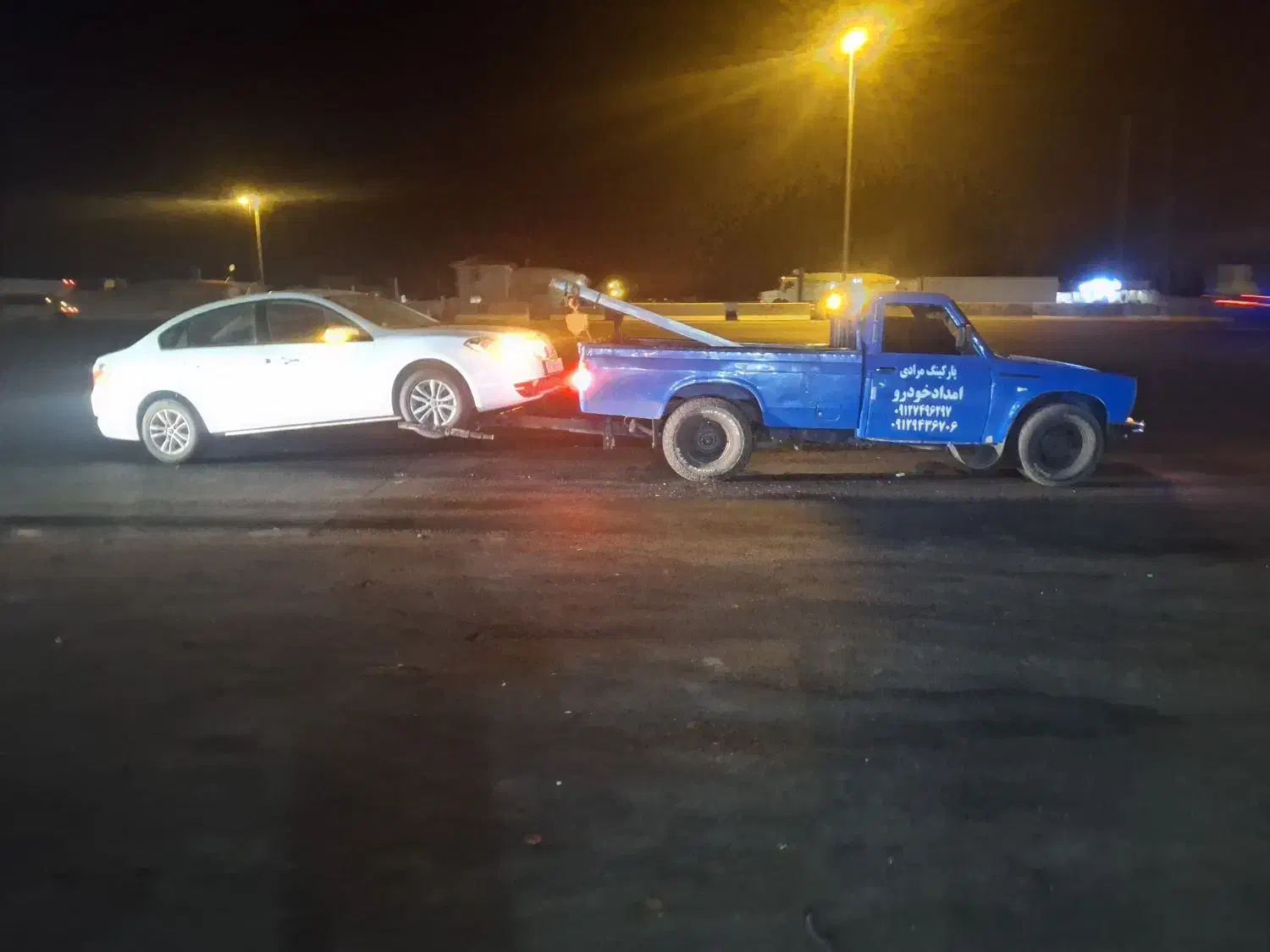 امداد خودرو و یدککشی شبانهروزی با خیال راحت|خدمات حمل و نقل|ساوه, |دیوار