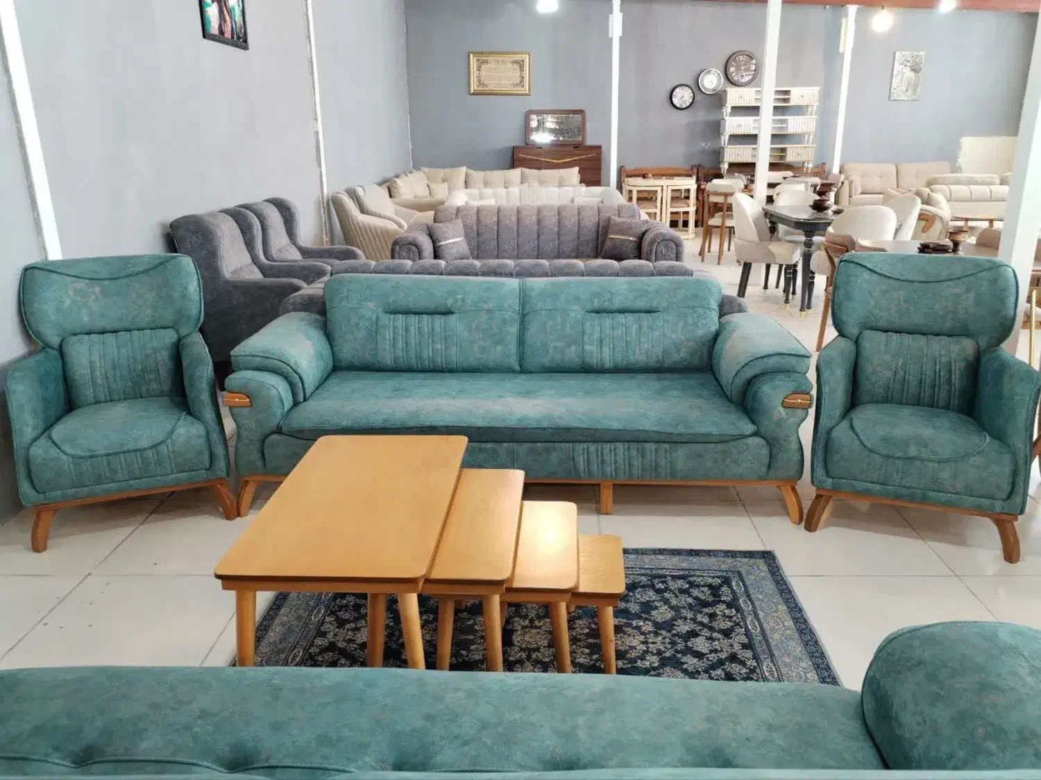 مبل نیلگون /اقساطی بدون بهره/میز/تخت/ تخفیف پاییزه|مبلمان خانگی و میز عسلی|لردگان, |دیوار