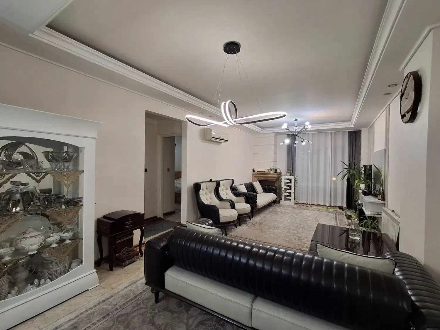 اجاره آپارتمان 80متری دو خواب اشرفی اصفهانی