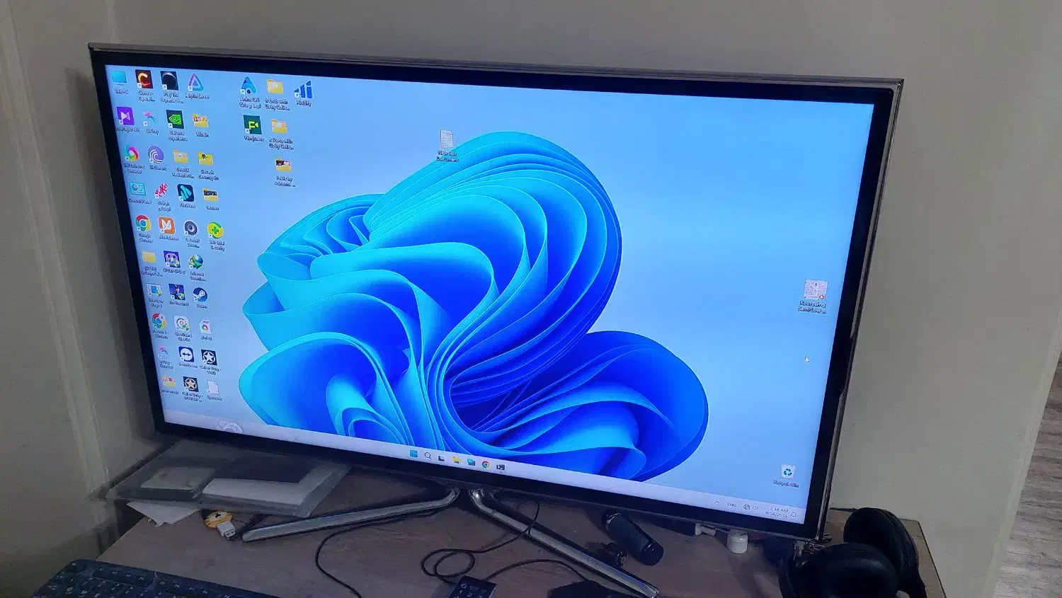 تلوزیون ال ای دی ۴۰ اینچ سامسونگ LED 40|تلویزیون و پروژکتور|تهران, استخر|دیوار