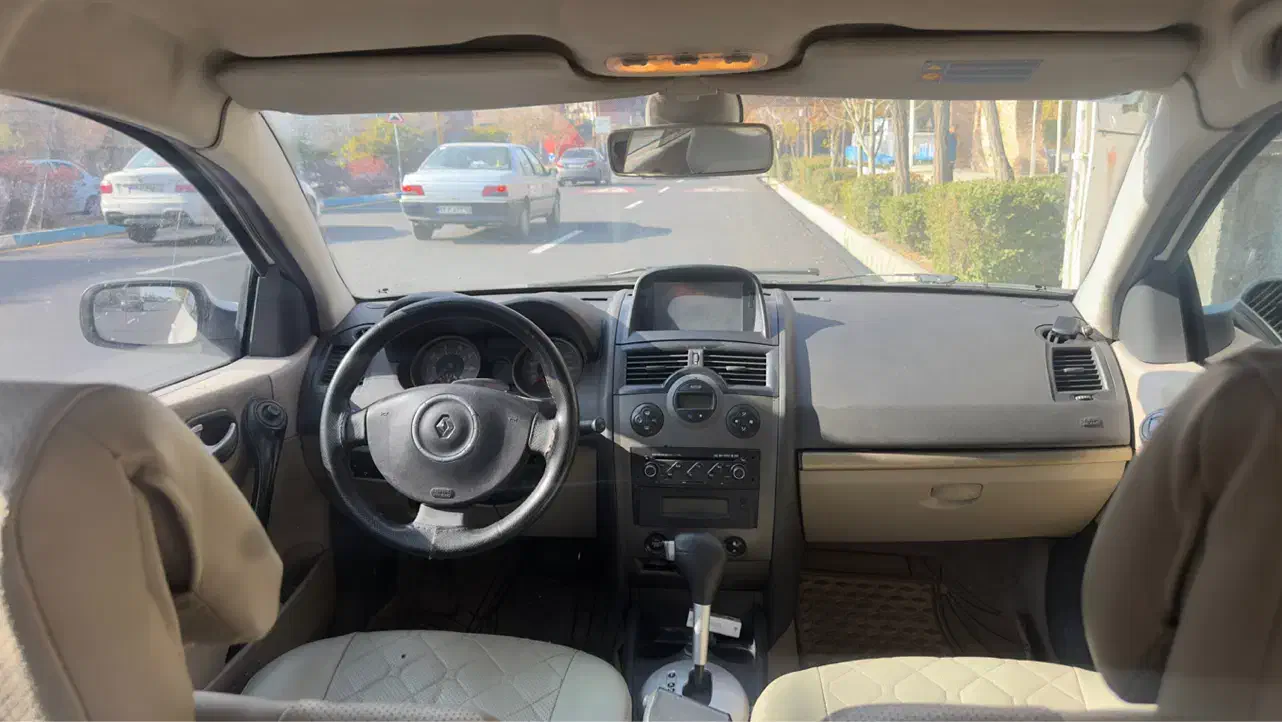 رنو مگان ۲۰۰۰ اتوماتیک|خودرو سواری و وانت|تبریز, |دیوار