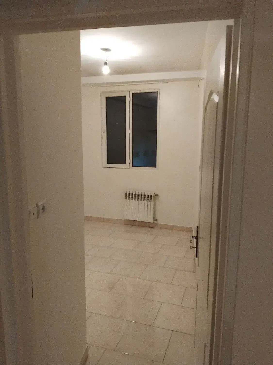 آپارتمان ۹۱ متری تک واحدی/۵دقیقه تامترو وبی ارتی|فروش آپارتمان|تهران, شهرک صادقیه|دیوار