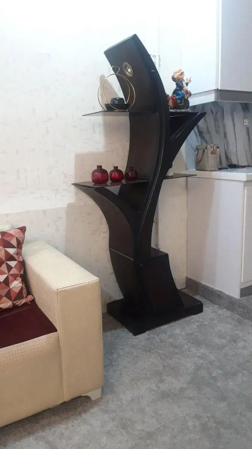 بوفه درختی هالوژن دار|بوفه، ویترین، کنسول|رامهرمز, |دیوار