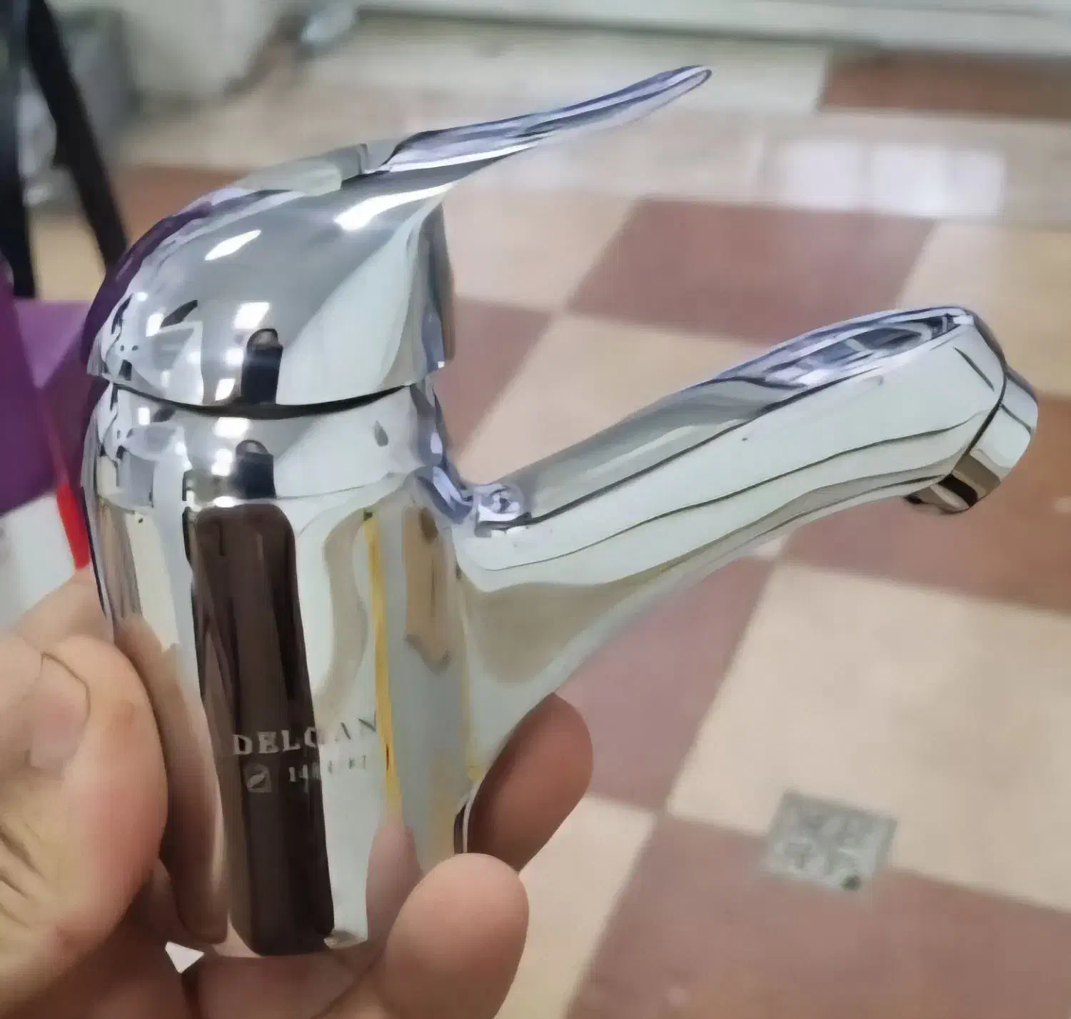 شیرآلات|لوازم سرویس بهداشتی|کلاله, |دیوار