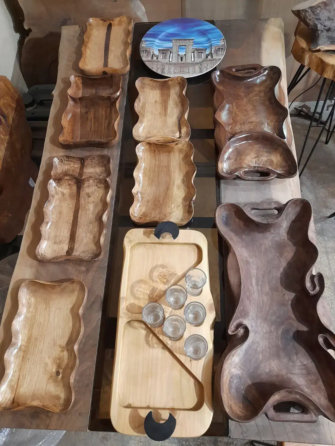 بورس انواع اوردور خوری چوبی|ظروف سرو و پذیرایی|کرج, ساسانی (قلمستان)|دیوار