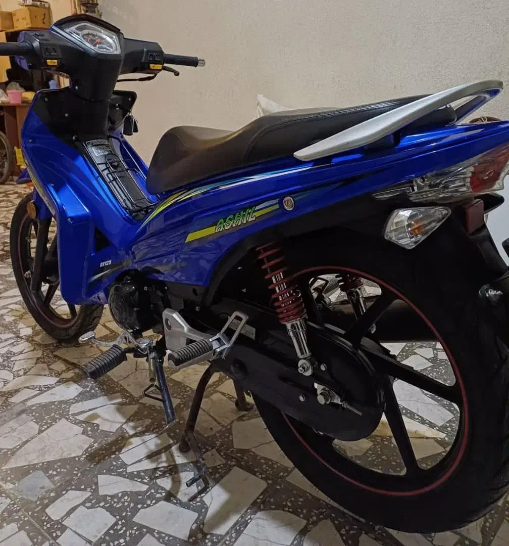 موتور آشیل 125|موتورسیکلت|لاهیجان, کوی استادان|دیوار