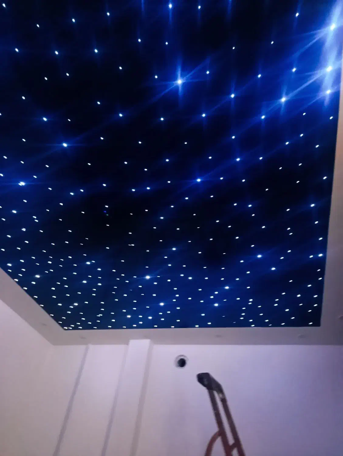 سقف کشسان فیبرنوری لاین نوری تضمینی|خدمات پیشه و مهارت|ارومیه, |دیوار