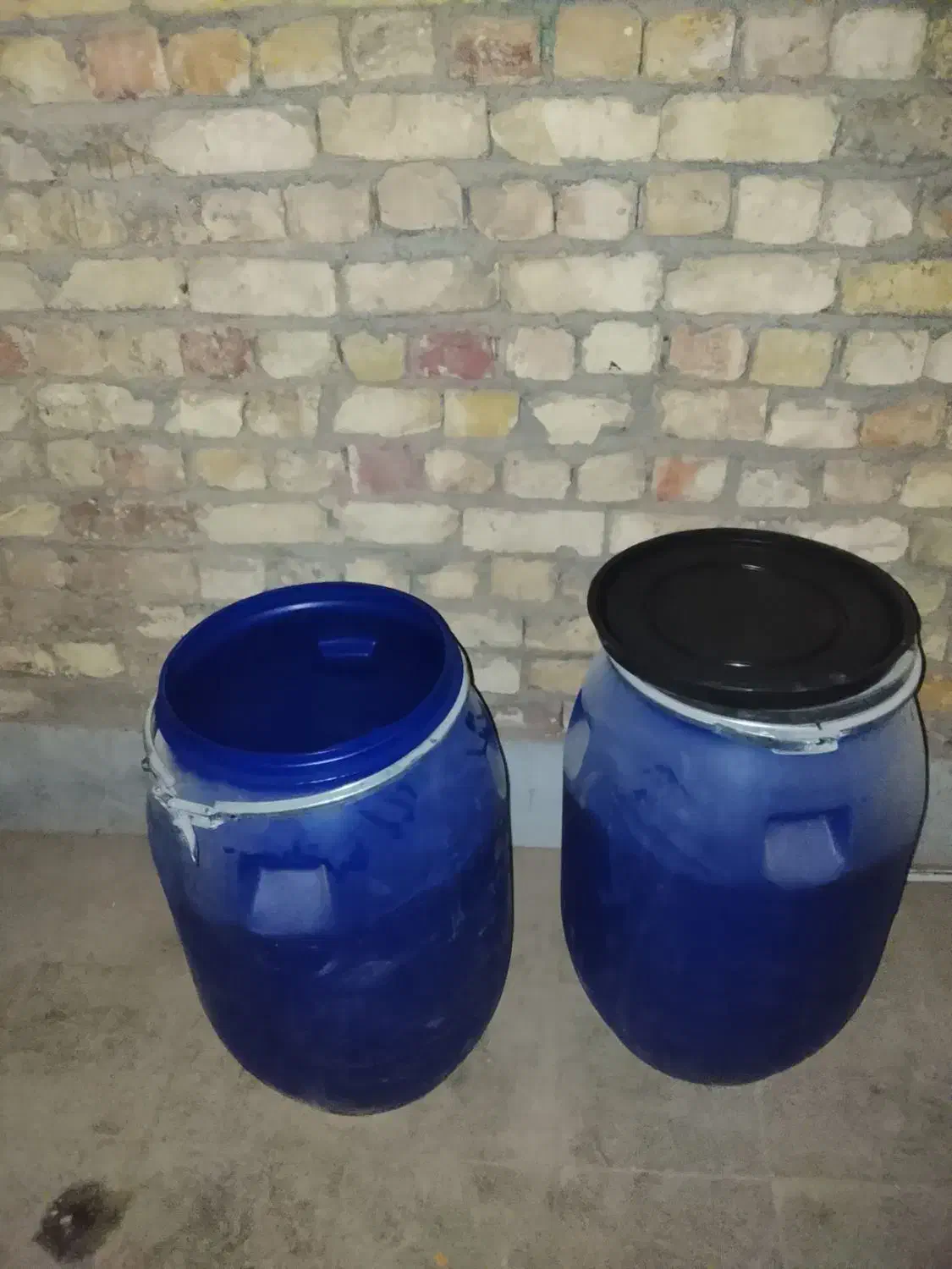 بشکه 120. معاوضه و فروش|ظروف نگهدارنده، پلاستیکی، یک‌بارمصرف|خمینی‌شهر, |دیوار