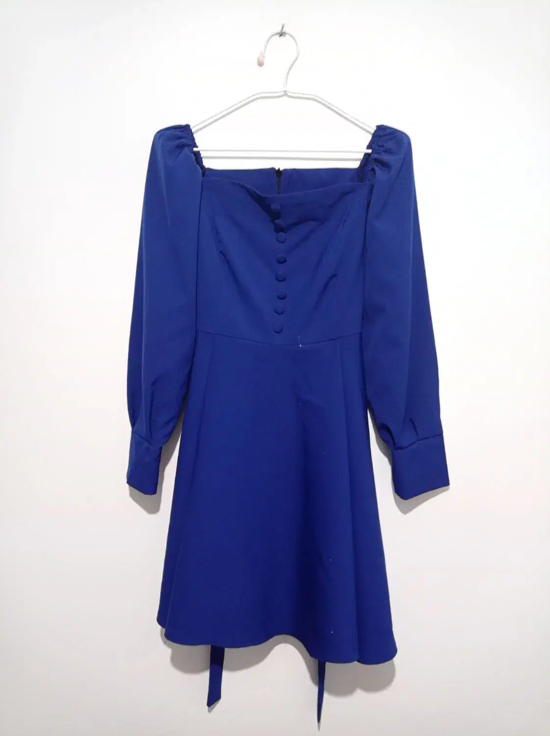 لباس مجلسی|لباس|آستانه اشرفیه, |دیوار