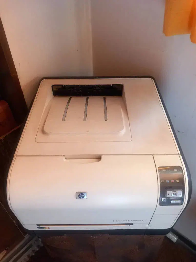 پرینتر hp لیزر جت cp1525n رنگی درحد نو|پرینتر، اسکنر، کپی، فکس|پردیس, فاز ۹|دیوار