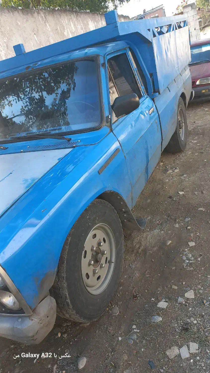 نیسان ۸۱دوگانه دستی|خودرو سواری و وانت|قائمشهر, |دیوار