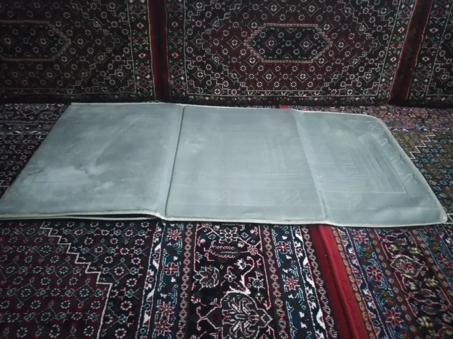 سجاده با تکیه گاه بدون نمونه در بازار|خدمات پذیرایی، مراسم|سنندج, |دیوار