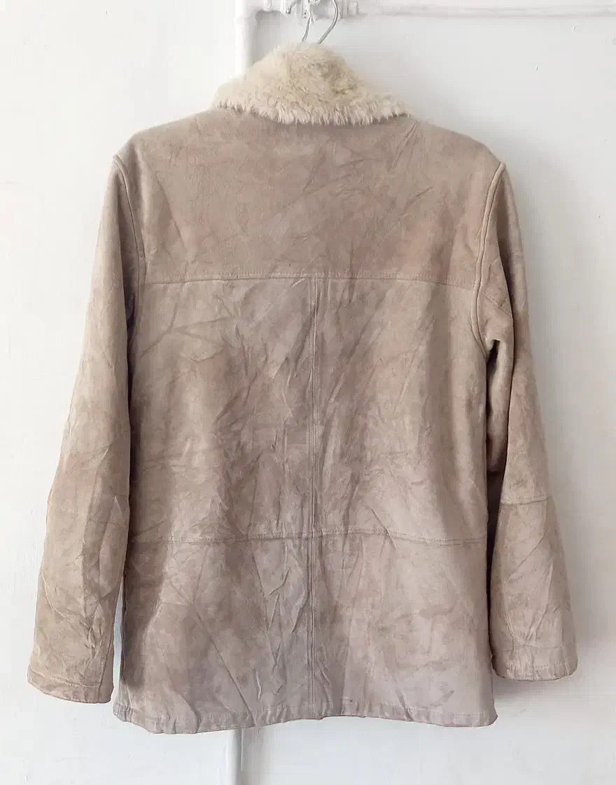 یک عددکوت اسپرت|لباس|فیروزآباد (فارس), |دیوار