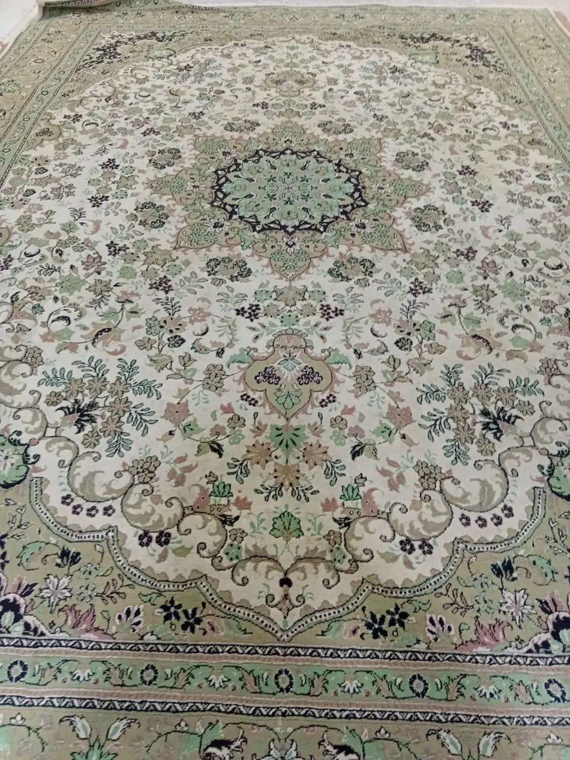 س تخته فرش|فرش|تربت جام, حافظ|دیوار