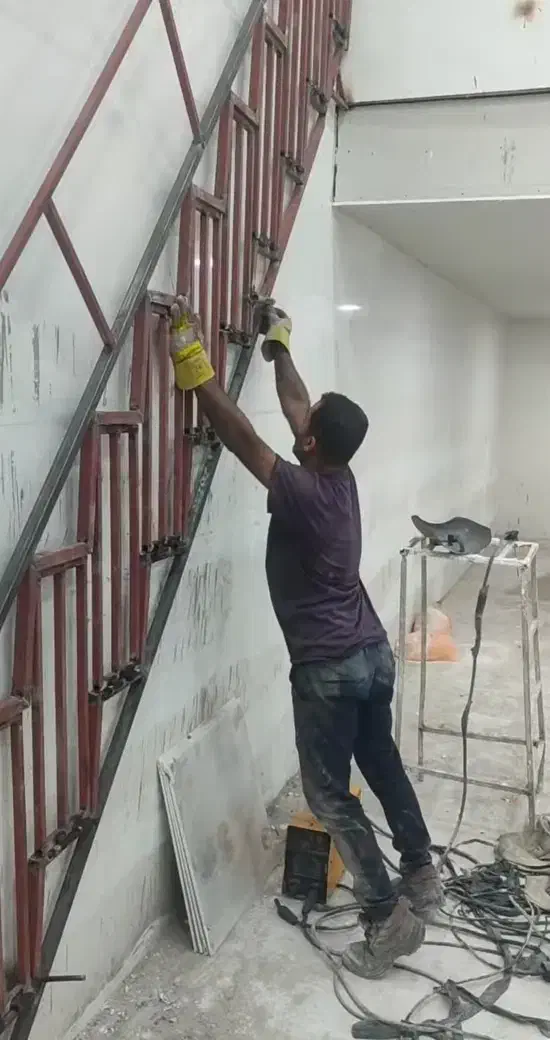 جوشکاری ساخت درب و پنجره تیکه کاری پله|خدمات پیشه و مهارت|ساوه, |دیوار