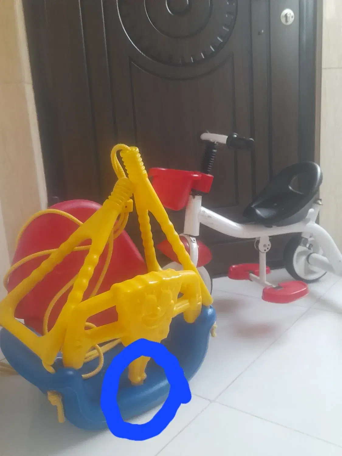 سه چرخه و تاب|اسباب‌بازی بچه|محمدشهر, محمدشهر|دیوار