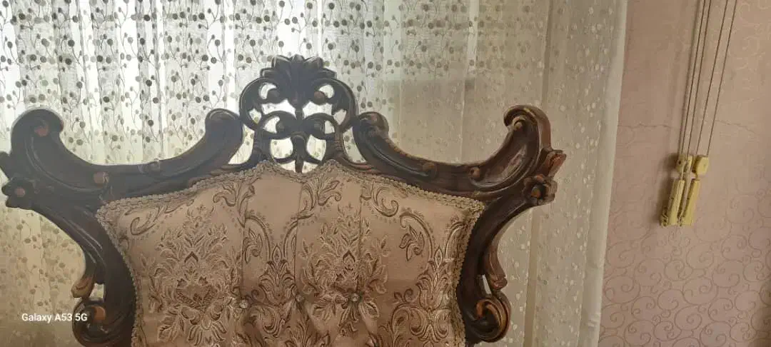 مبل 7نفره با میز وسط و گلمیز|مبلمان خانگی و میز عسلی|شیراز, شهرک برف فروشان|دیوار