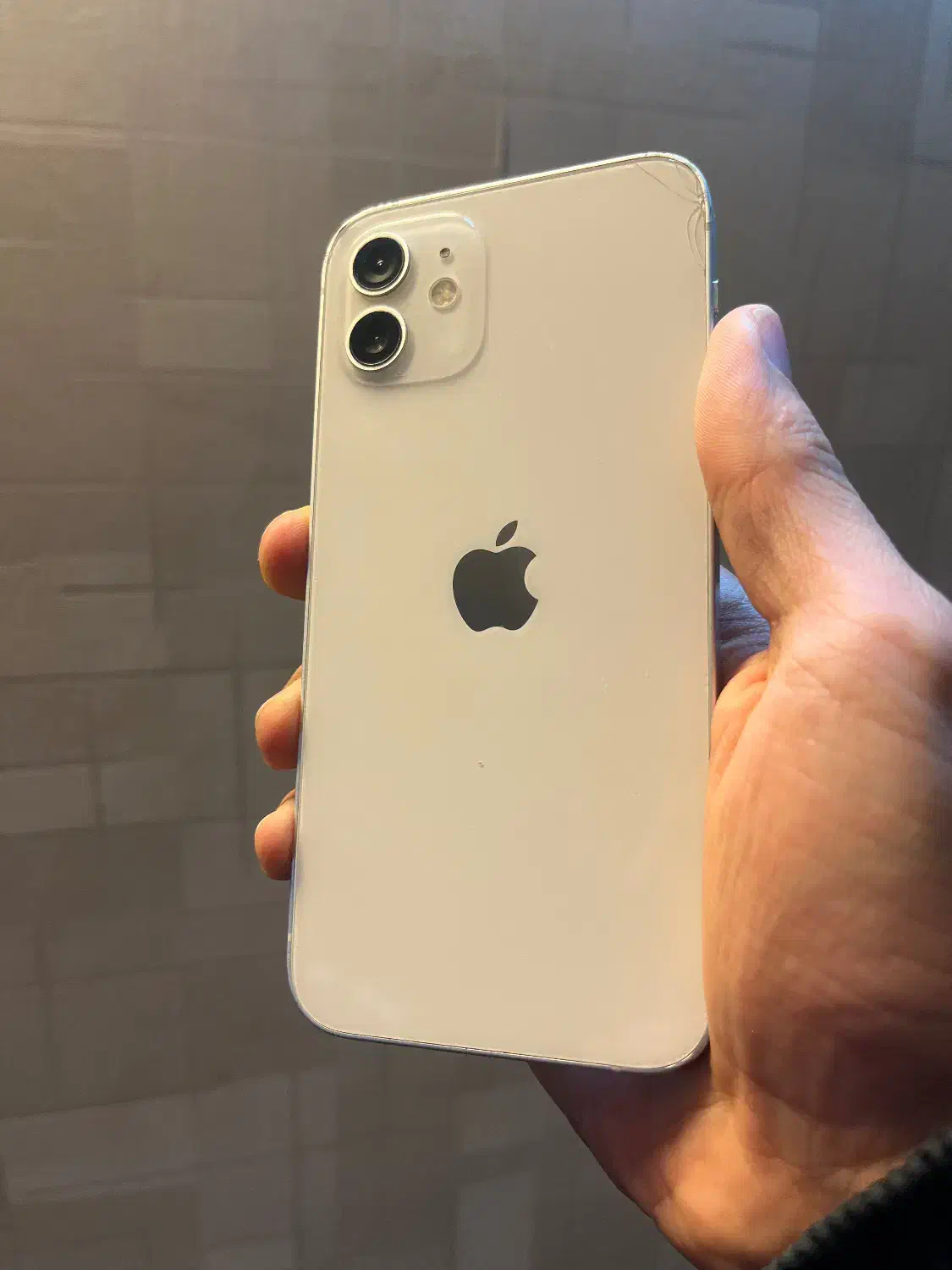 ۱۲ نرمال سفید|موبایل|اصفهان, کوی امام|دیوار