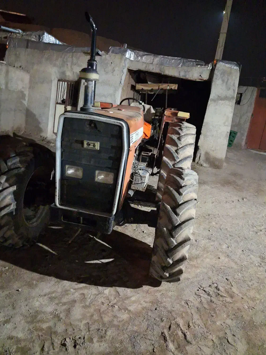 تراکتور ۲۸۵|خودرو سنگین|قزوین, |دیوار