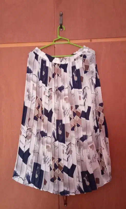 دامن پلیسه خارجی|لباس|تنکابن, |دیوار