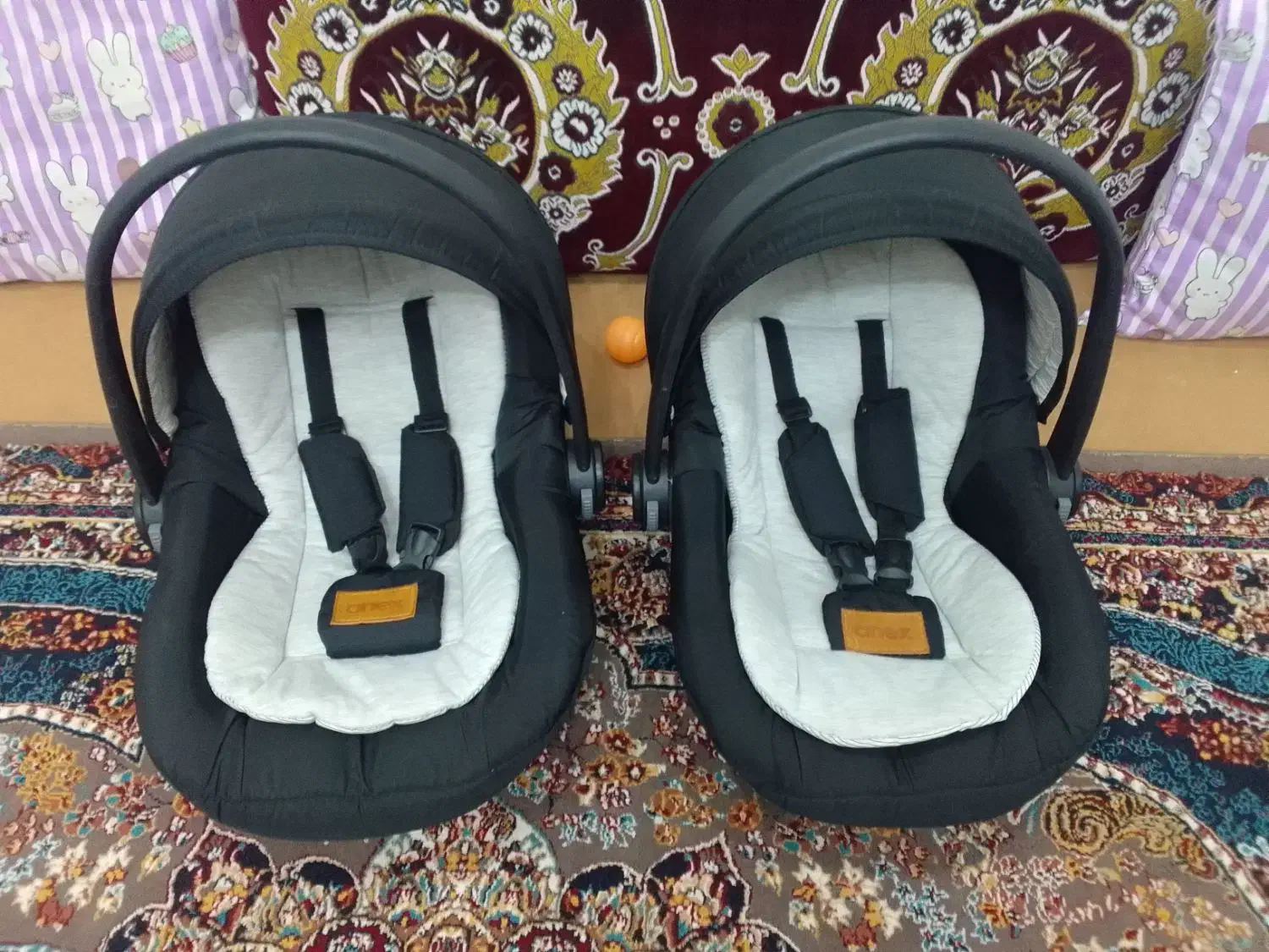 ۲عددکریر با سایبان|کالسکه و لوازم جانبی|رشت, پل تالشان|دیوار