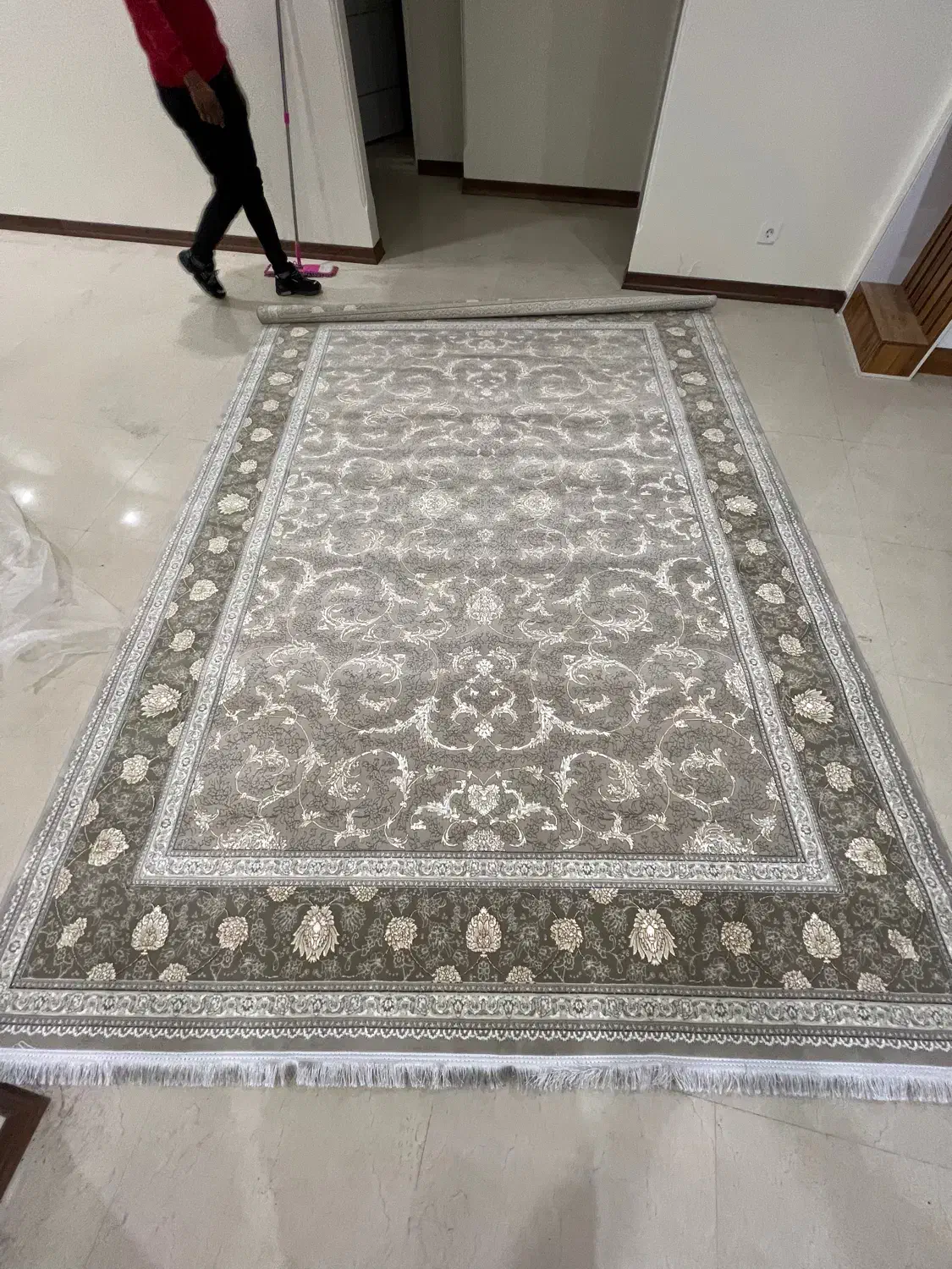 ۲ عدد فرش ۹ متری ۱۲۰۰ شانه یزد|فرش|تهران, شهرک علم و فناوری|دیوار