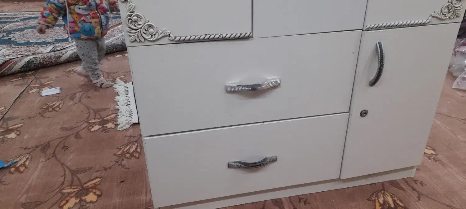 کمدسه درب|جاکفشی، کمد، دراور|اردبیل, |دیوار