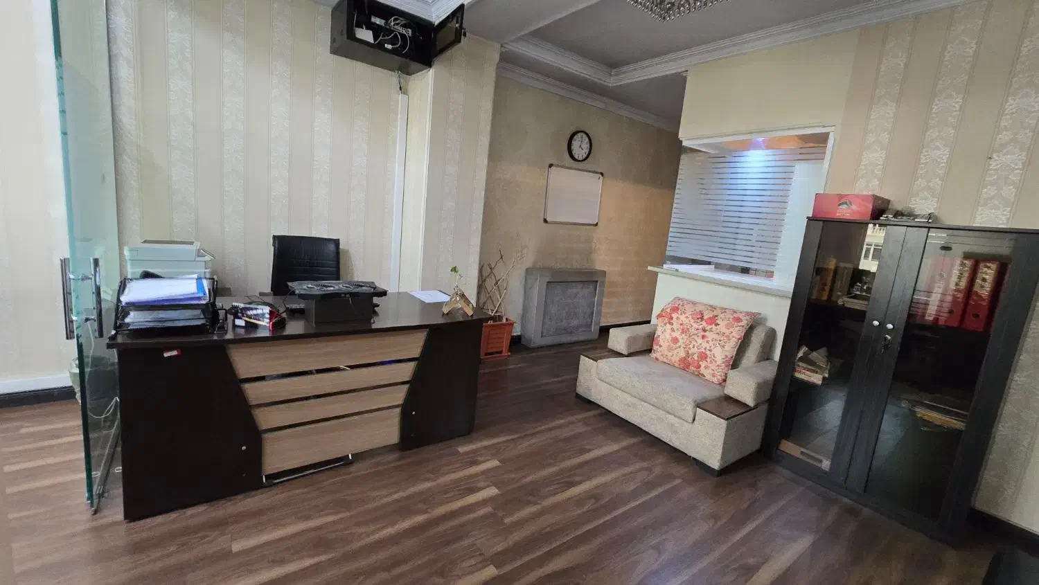 ۸۰متر سعادت آباد*فول امکانات*تابلوخور*دسترسی مترو|فروش دفتر کار، اتاق اداری، مطب|تهران, سعادتآباد|دیوار