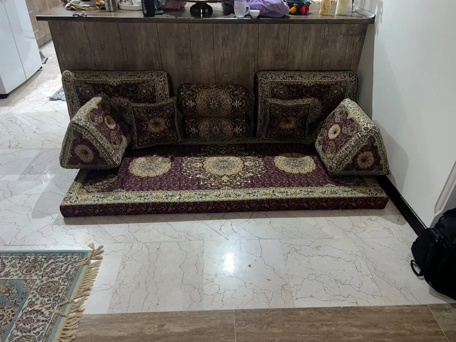 شاه نشین|پشتی|تهران, المهدی|دیوار