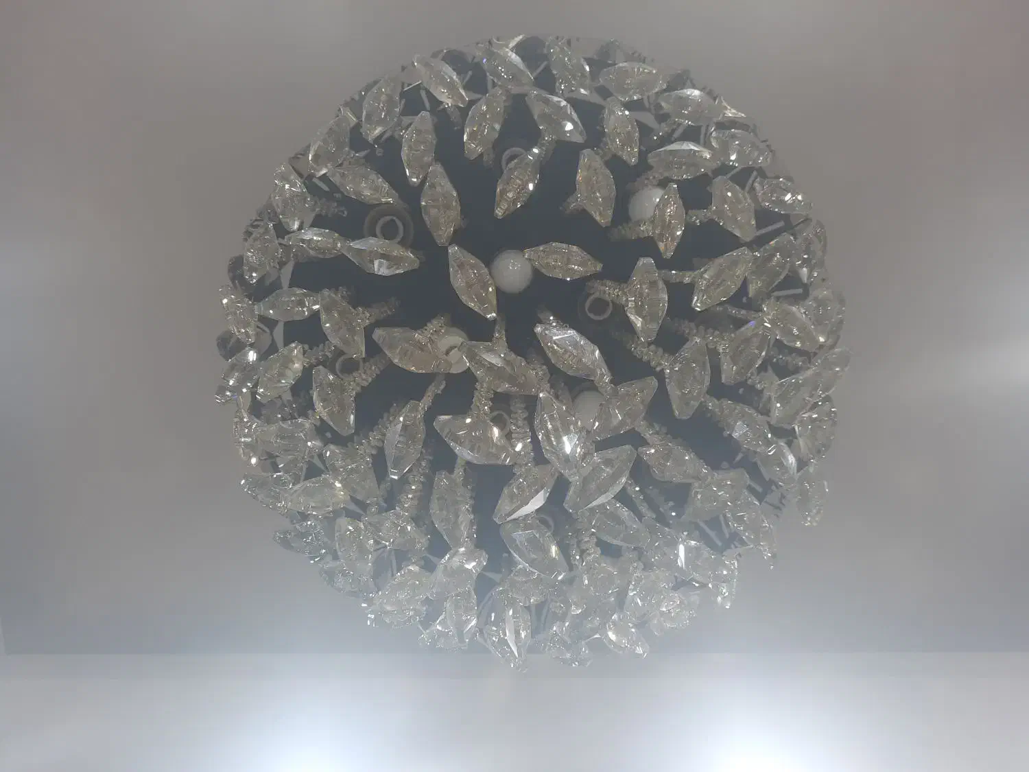 لوستر کریستالی سقفی نو|لوستر و چراغ آویز|کرج, شهرک ظفر|دیوار